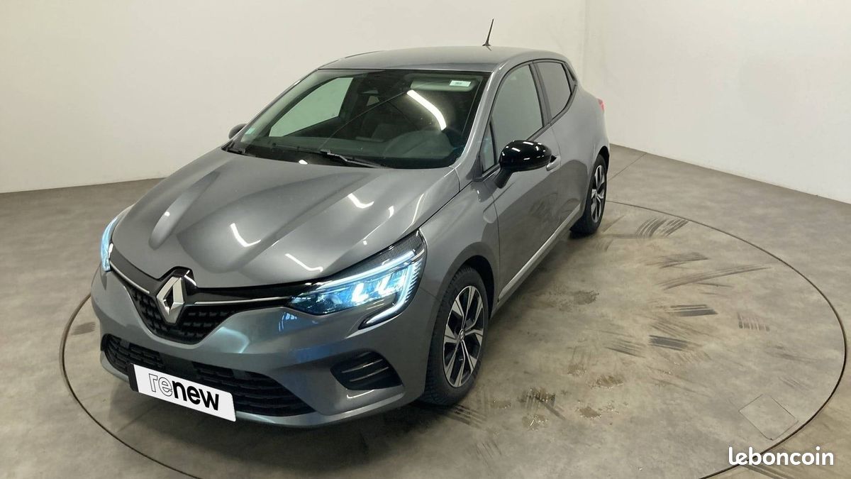 Renault clio e tech full hybrid 145 ch gsr2 techno (image 29)
