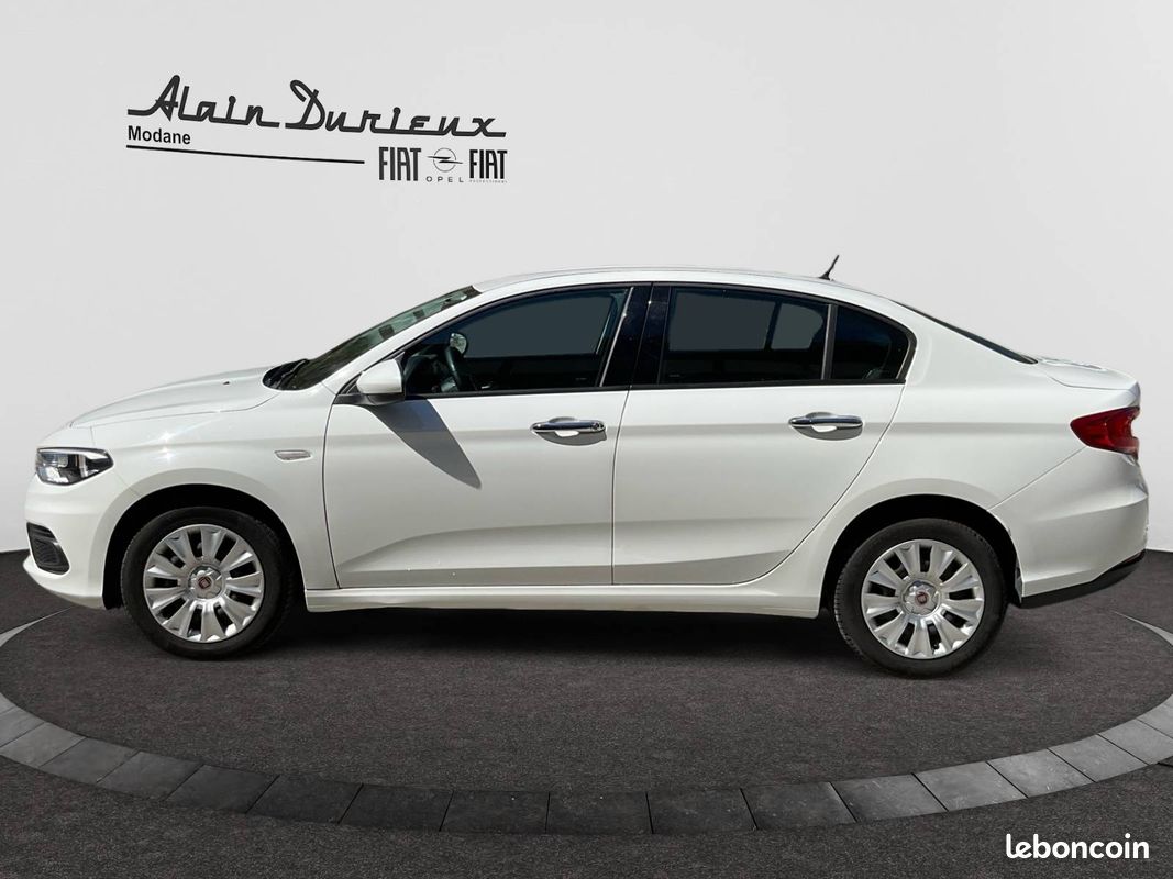 FIAT Tipo 1.6 MultiJet 120 ch Pop (image 2)