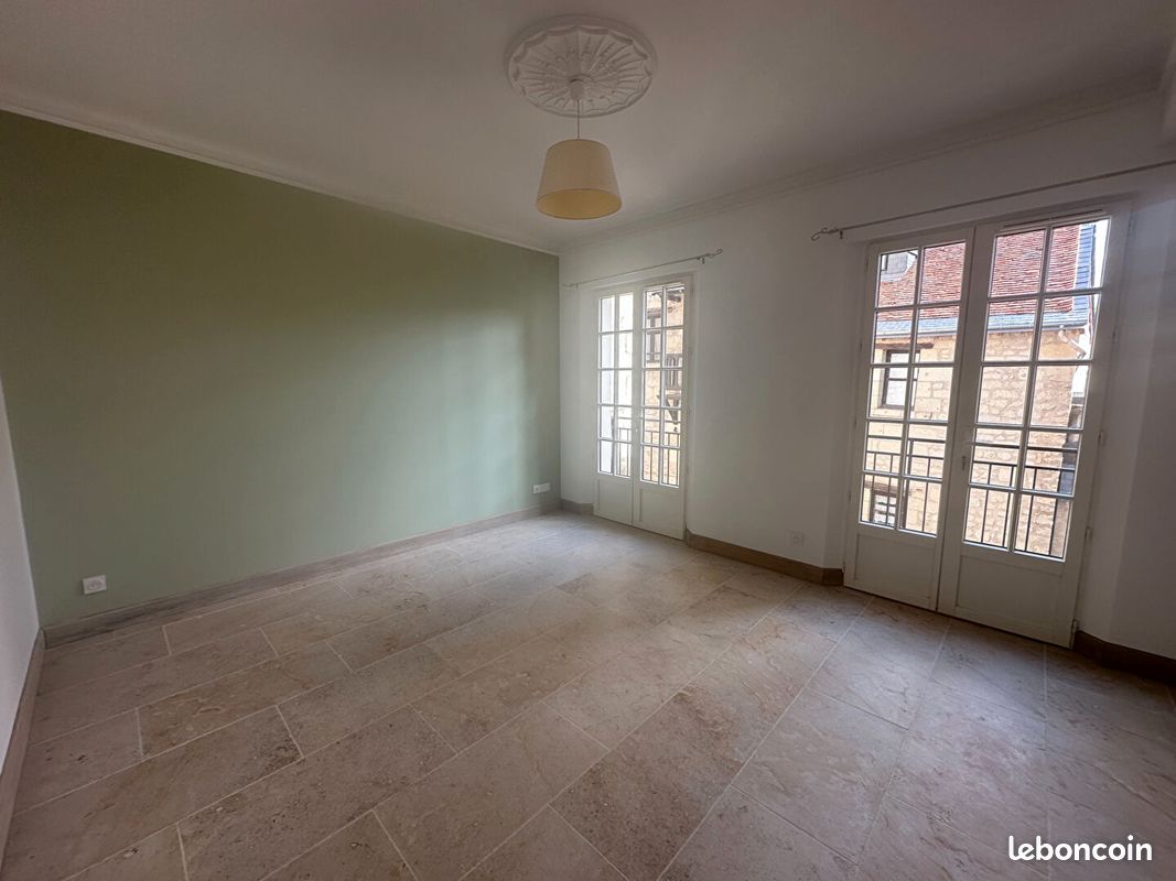 Appartement 3 pièces 45 m² · à Chinon · 45 m² · 530 €/mois