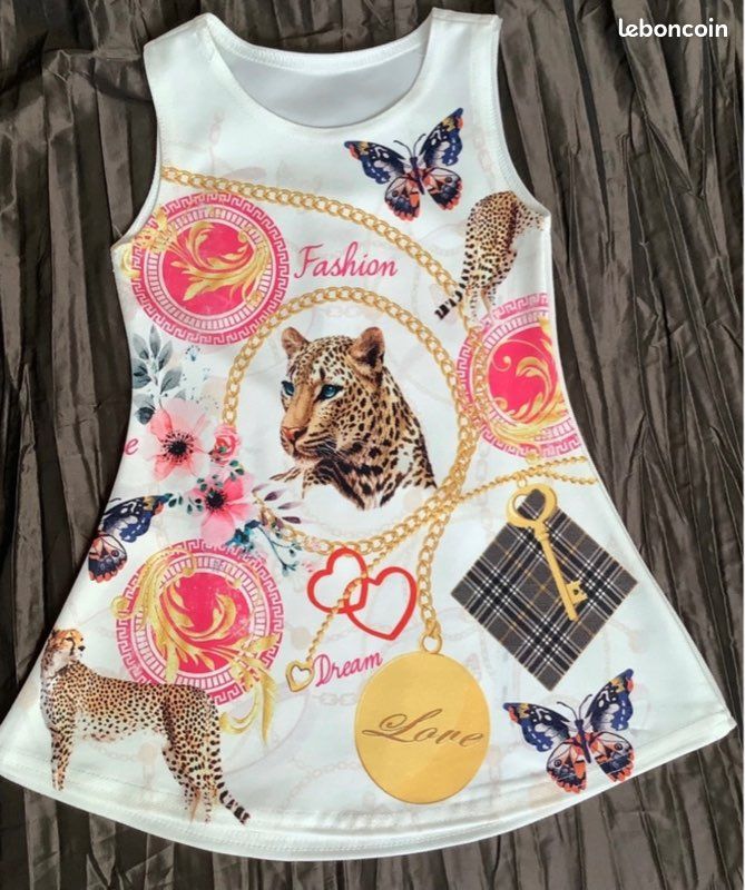 Robe courte Fillette 4 ans Motifs Léopard + Cœur+ clef / État neuf (image 4)