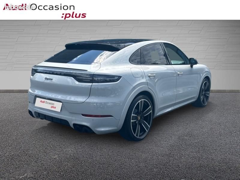Porsche Cayenne Coupé 3.0 V6 462ch E-Hybrid Platinum Edition (image 9)