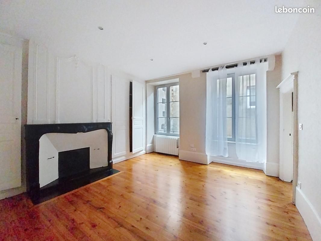 Appartement 3 pièces 54 m² · à Clermont-Ferrand · 54 m² · 639 €/mois