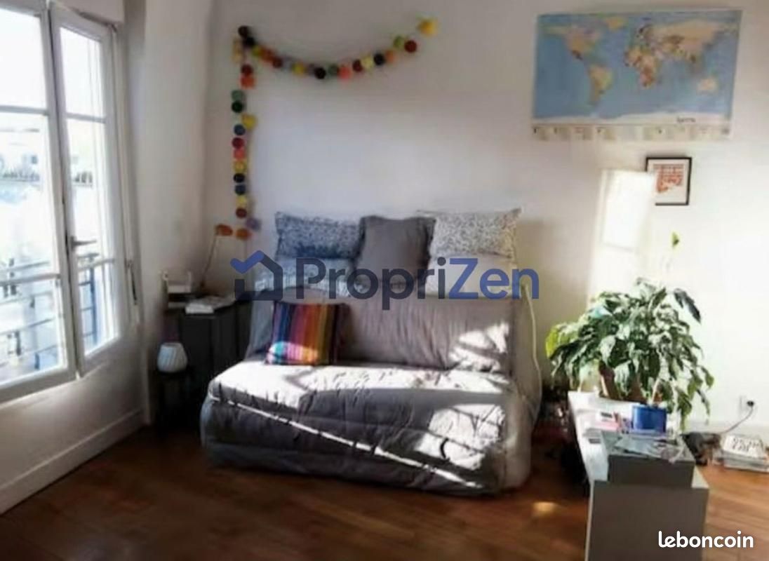 Appartement 3 pièces 32 m² · à Paris · 32 m² · 880 €