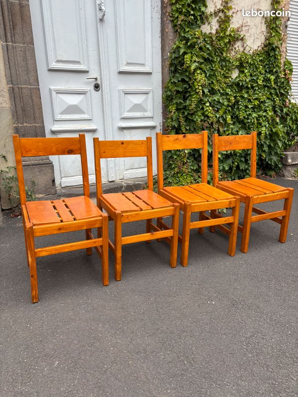 Série de 4 chaises bois Charlotte Perriand 1960 (image 3)