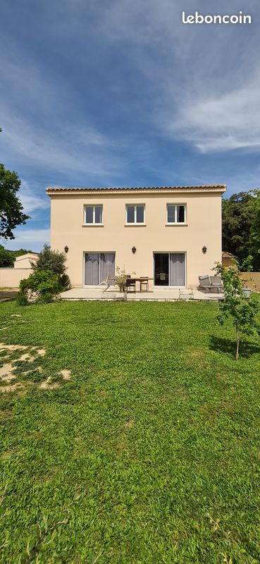 Maison 6 pièces 125 m² · à Tavel · 125 m² · 350 000 €