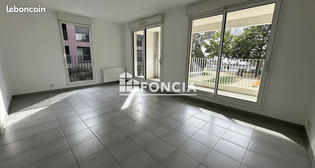 Appartement 4 pièces 83 m² · à Saint-Jacques-de-la-Lande · 82,5 m² · 917 €/mois