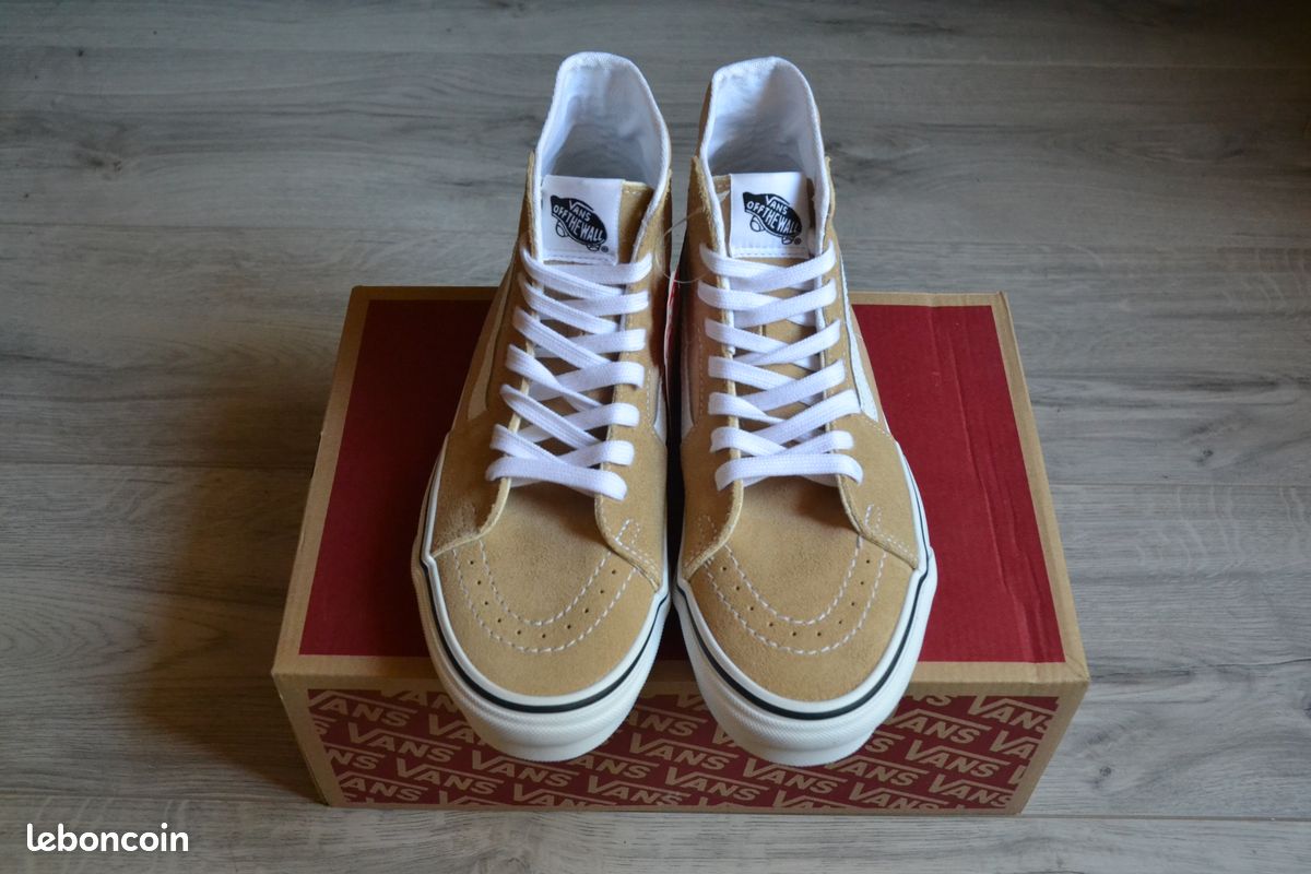 Baskets VANS SK8-Hi femme beige taille 38 [Neuves] (image 1)