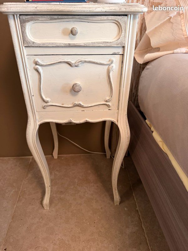 Lot tables de chevet, tête de lit, lit électrique et ses deux matelas ergonomiques André Renault (image 11)