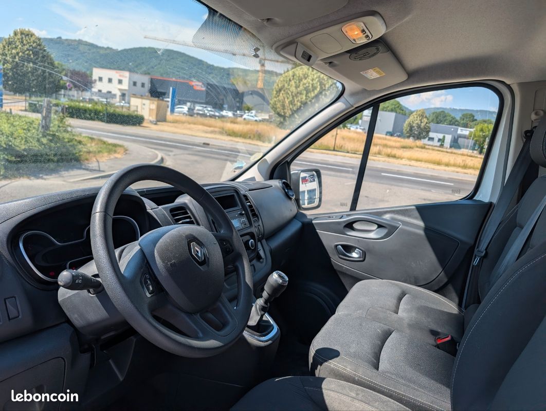 🚚 Renault trafic l2h1 1300 2.0 dci 120 grand confort tva récupérable 🚚 (image 8)