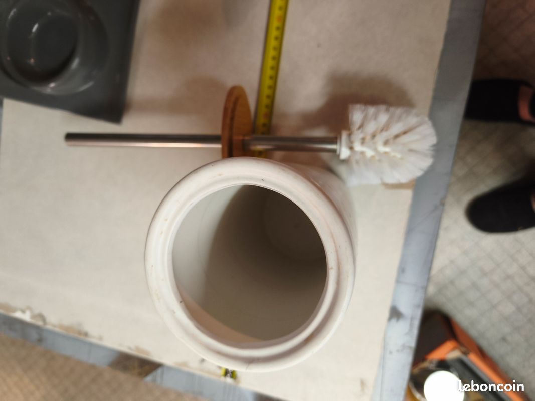 Balayette wc (image 2)