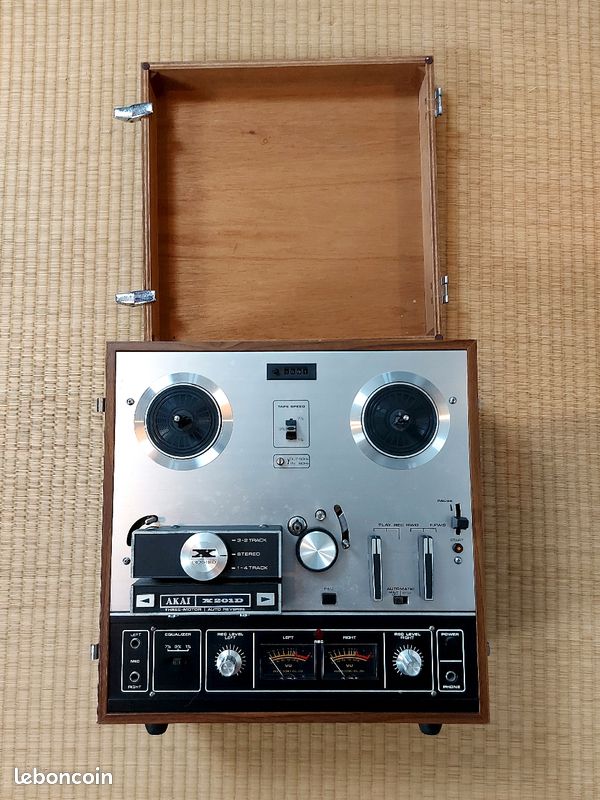 Magnétophone à bandes AKAI-201-d (image 2)