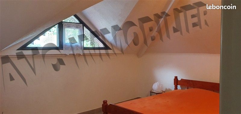 Appartement 5 pièces 215 m² · à Saint-Leu · 215 m² · 254 400 €