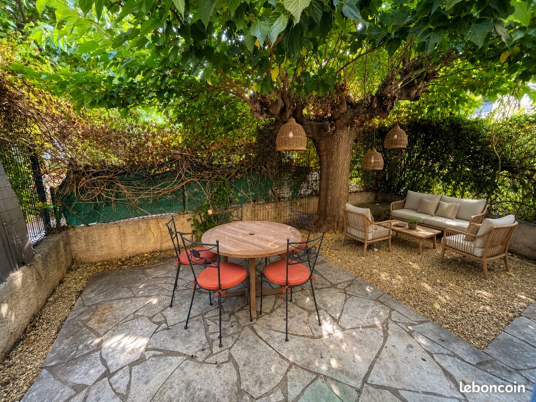 Appartement 1 pièce 27 m² · à Cogolin · 27 m² · 900 €/mois