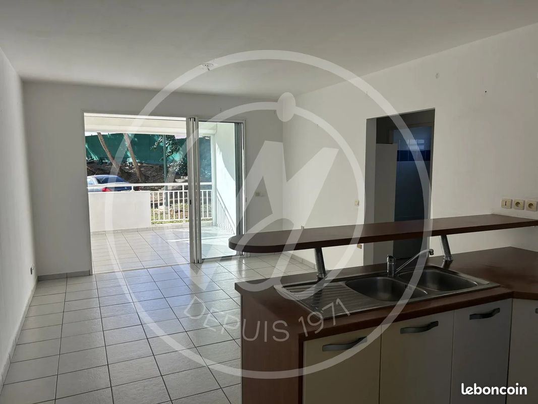 Appartement 3 pièces 71 m² · à Baie-Mahault · 71 m² · 209 677 €