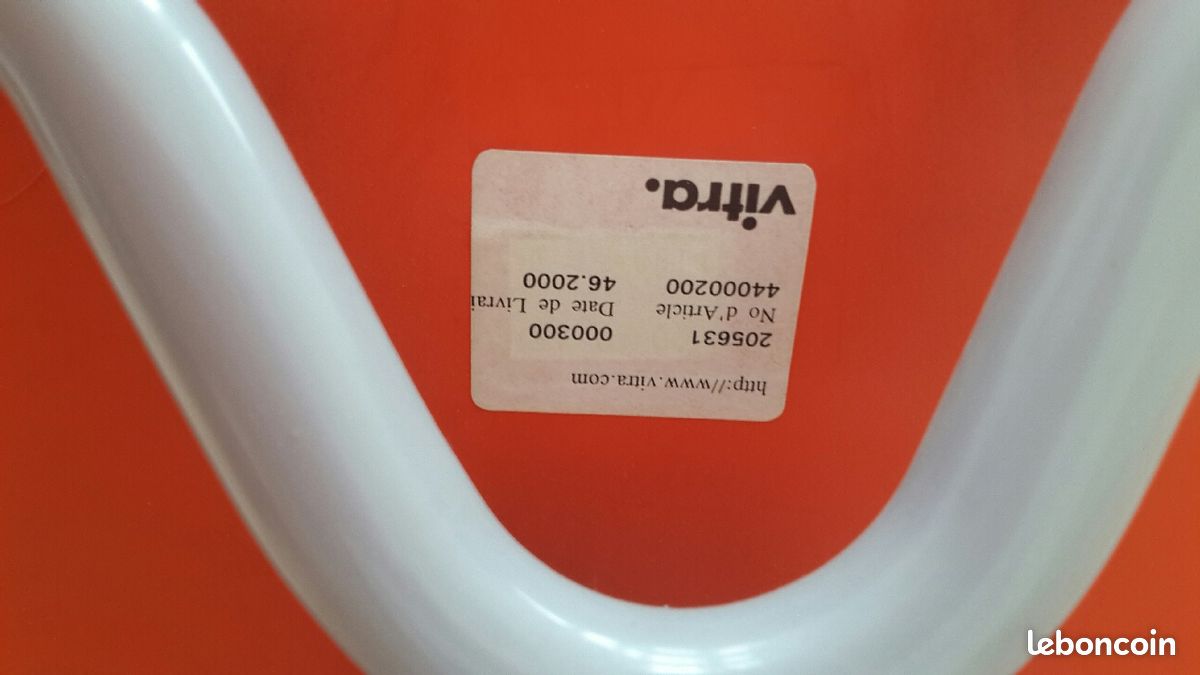 Fauteuil pivotant VITRA TOM VAC de Ron Arad (image 3)