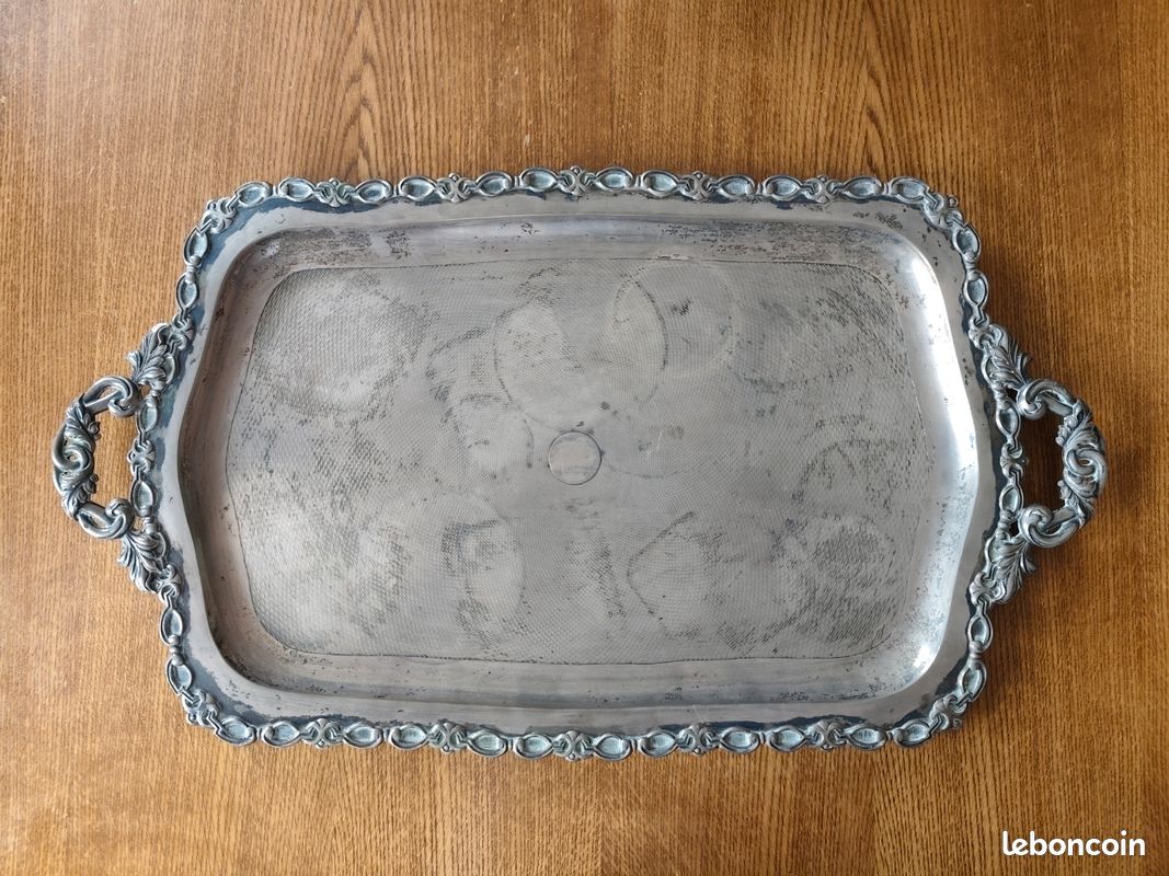 Sold Price: Plat ovale en argent étranger modèle filet contour. Poinçon