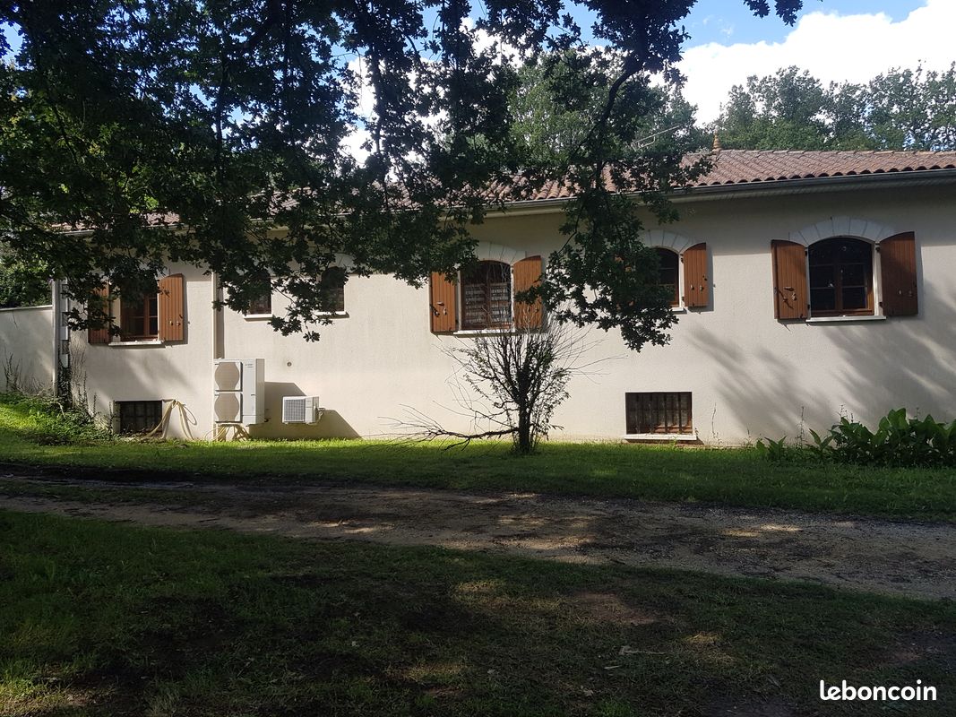Maison 5 pièces 160 m² · à Dirac · 160 m² · 199 000 €
