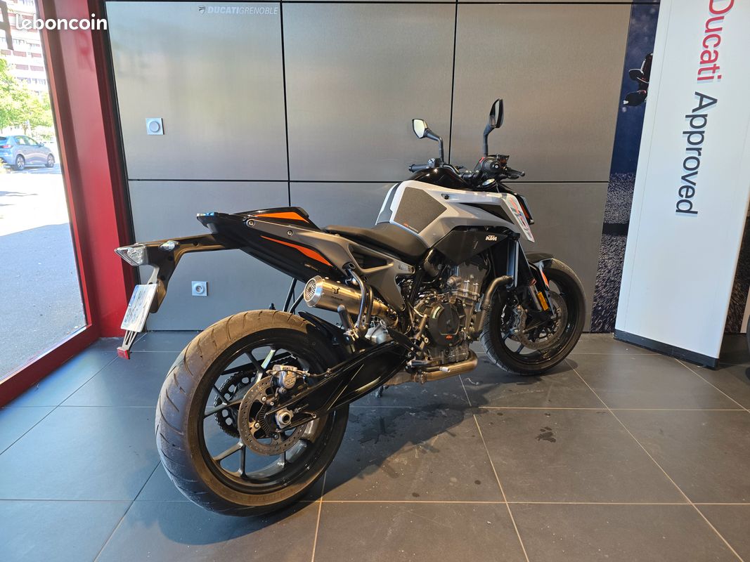 KTM 790 Duke L (image 3)