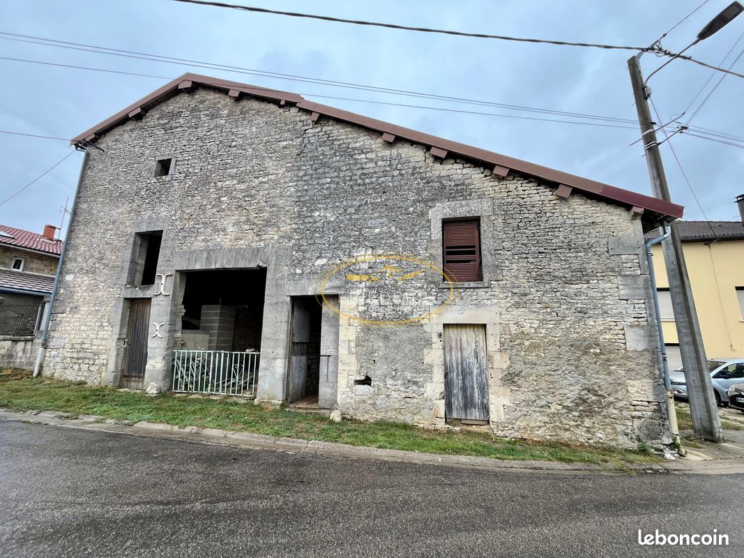 2 pièces 126 m² · à Dammarie-sur-Saulx · 126 m² · 20 000 €