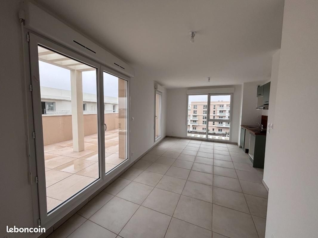 Appartement 2 pièces 44 m² · à Monteux · 44 m² · 660 €