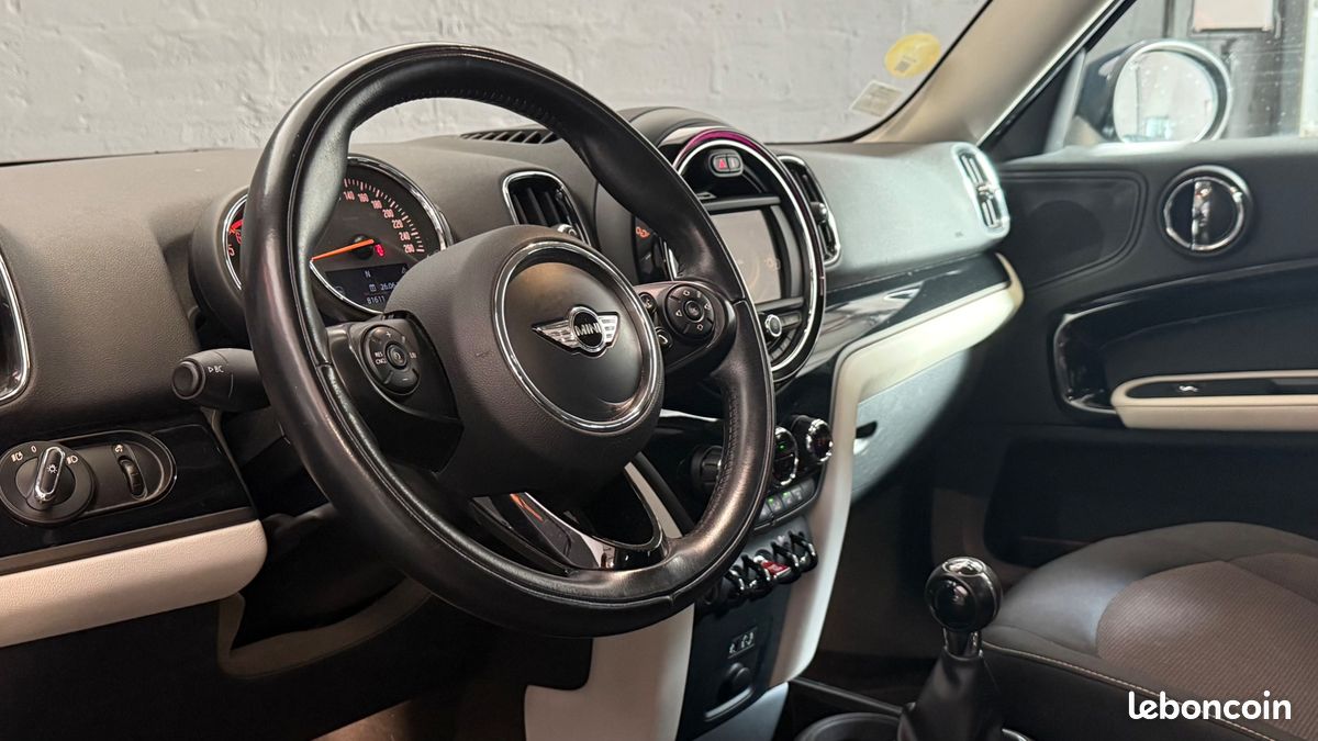 MINI COUNTRYMAN 1.5 D 116 ONe (image 26)