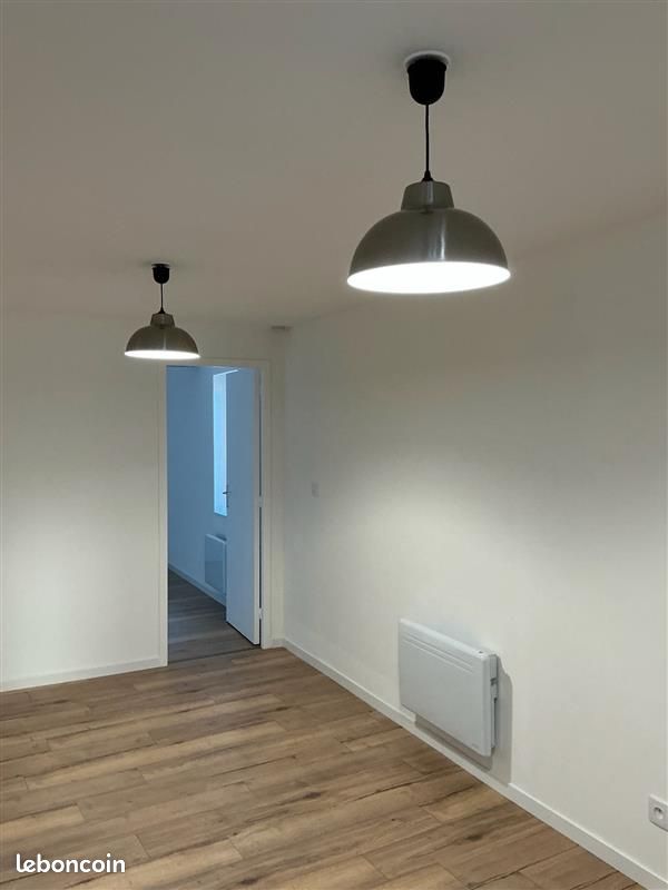 Appartement 2 pièces 43 m² · à Thiers · 43 m² · 480 €/mois
