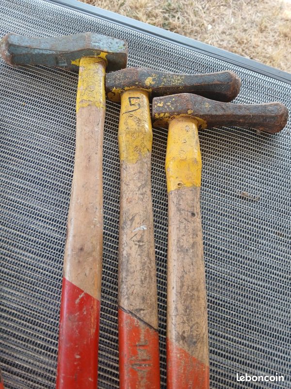 Lot de 3 marteaux de ferblantier ferronnerie (image 1)
