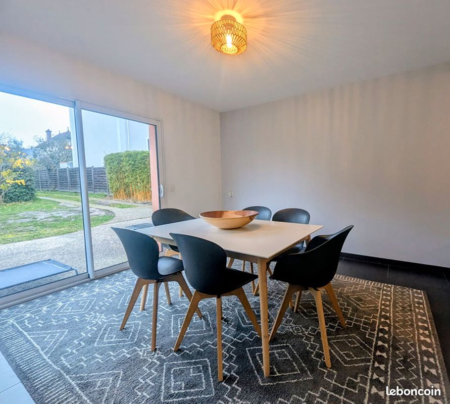 Maison a louer maisons-laffitte - 7 pièce(s) - 200 m2 - Surfyn