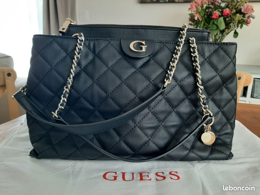 Cabas Guess Vente Privee Sac Guess Sac Cabas « Guess » Accessoires