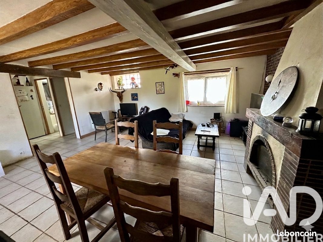 Maison 3 pièces 77 m² · à Fontaine-la-Guyon · 77 m² · 135 000 €