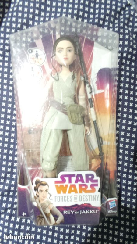 Figurine Star Wars Forces of Destiny rey of jakku 28 cm neuf (image 1)