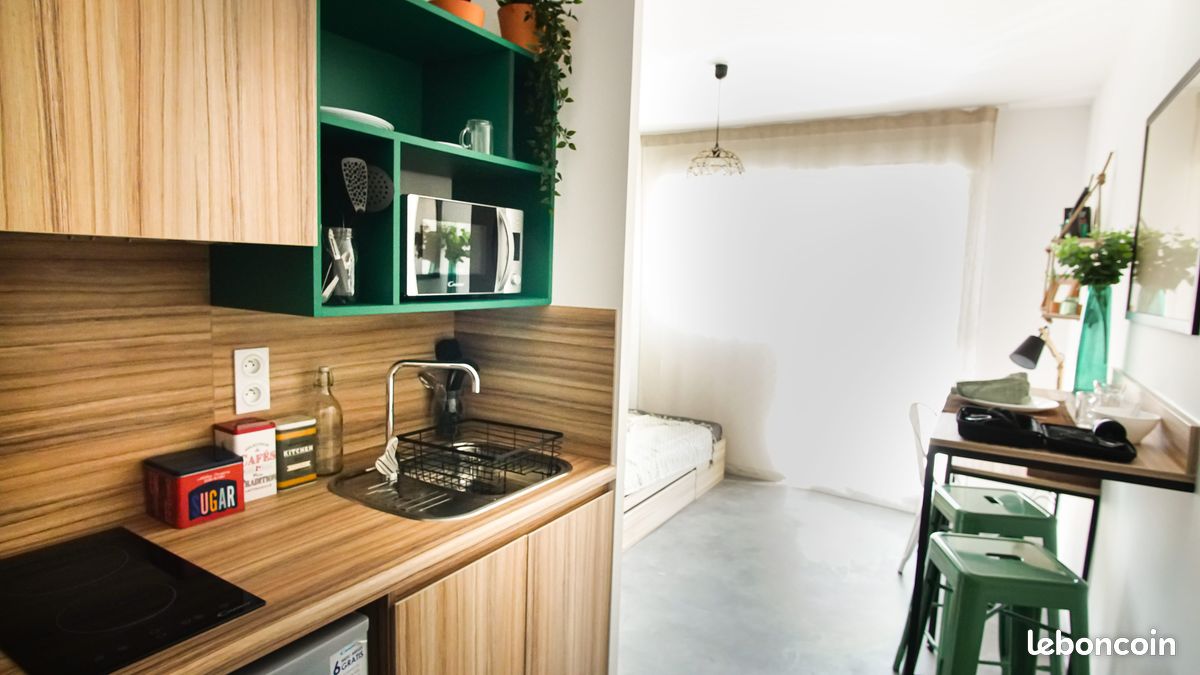 Appartement 1 pièce 18 m² · à Nîmes · 18 m² · 610 €/mois