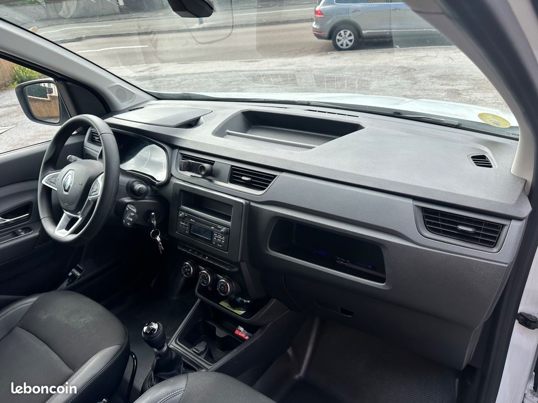 RENAULT KANGOO EXPRESS 1.5 BLUEDCI 95CH CONFORt (image 5)