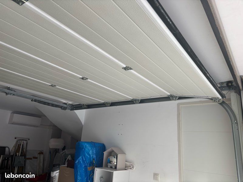 Moteur et porte de garage modèle ISO 45 - NOVOFERM (image 5)