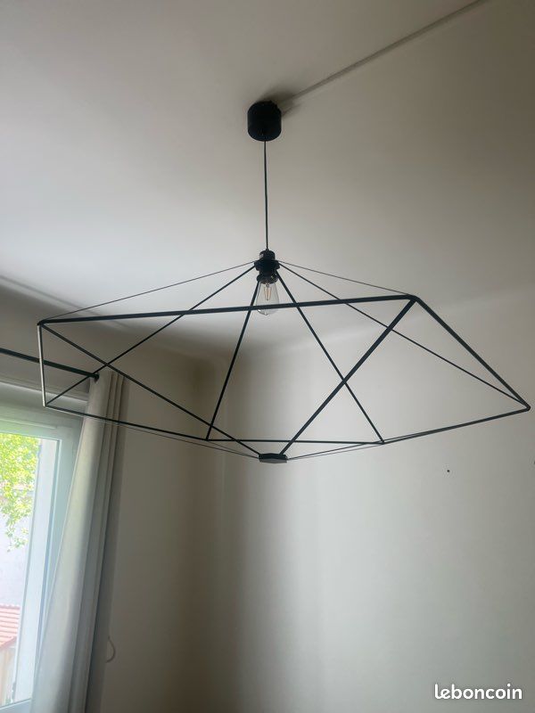 Suspension luminaire DESIGN MODERNE (image 1)