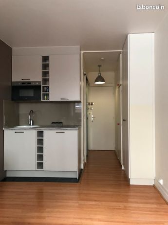 Loue Studio Paris 15ème - Proche rue du Commerce - 18m2