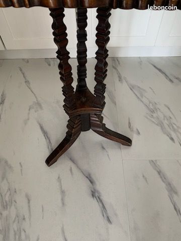Mobilier très ancien en marqueterie + de 100 anxpour ranger le matériel de couture (image 4)