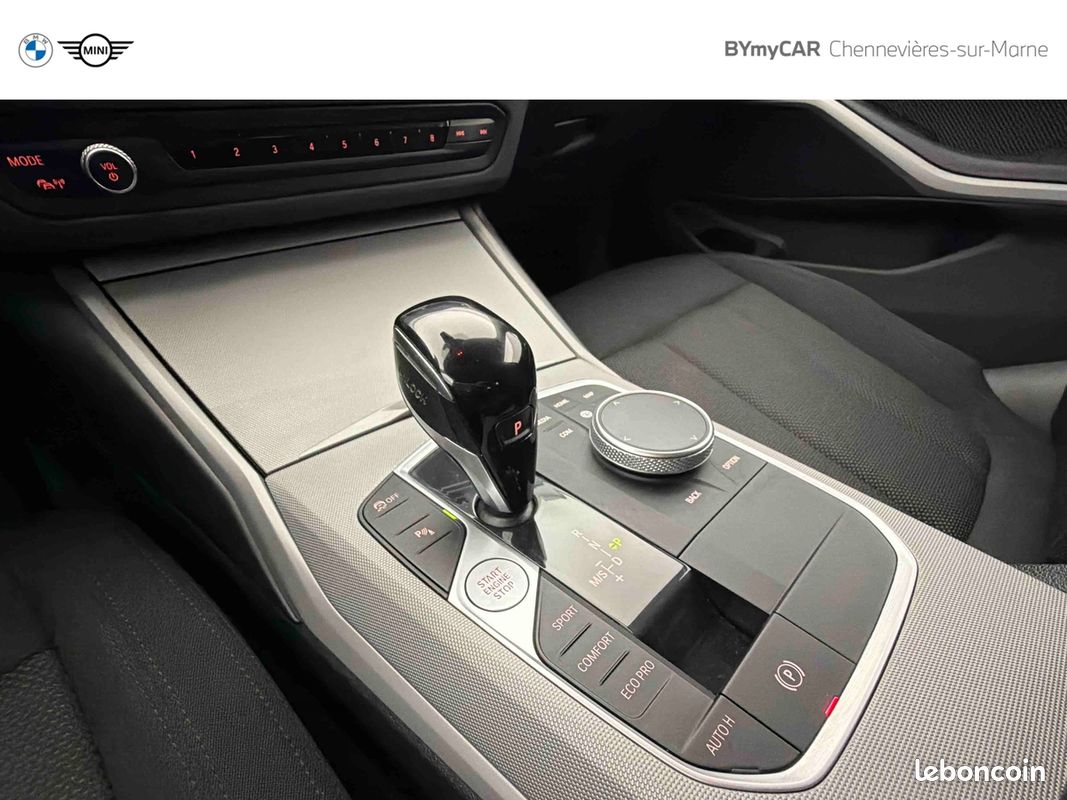 BMW Touring 316d 122 ch BVA8 Business Design (image 24)