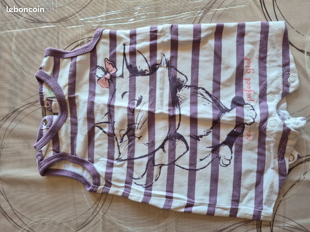 Vêtements bébé fille 1mois en lot (image 11)