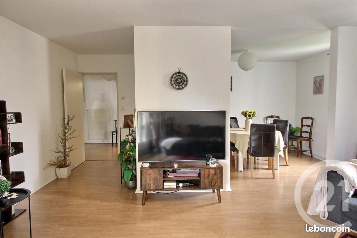 Appartement 4 pièces 98 m² · à Talence · 98 m² · 255 000 €