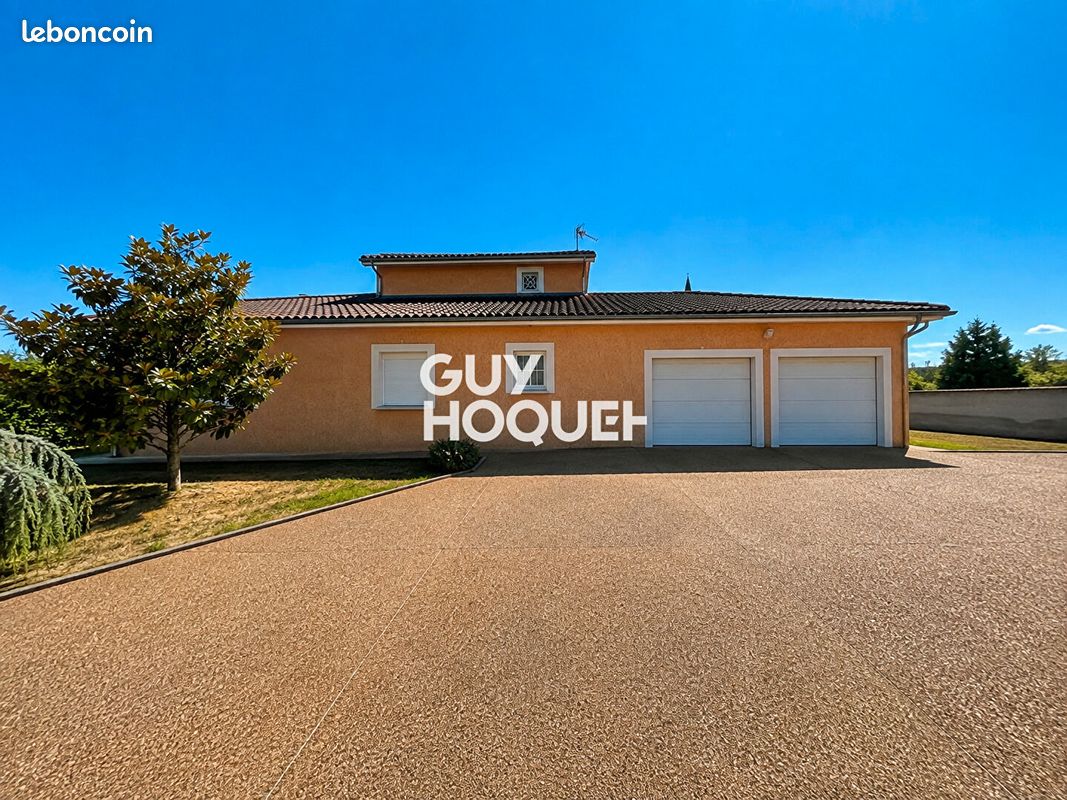 Maison 7 pièces 160 m² · à Davayé · 160 m² · 349 000 €