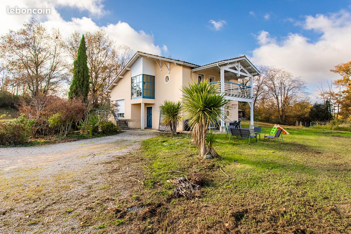 Maison 6 pièces 142 m² · à Nogaro · 142 m² · 189 000 €
