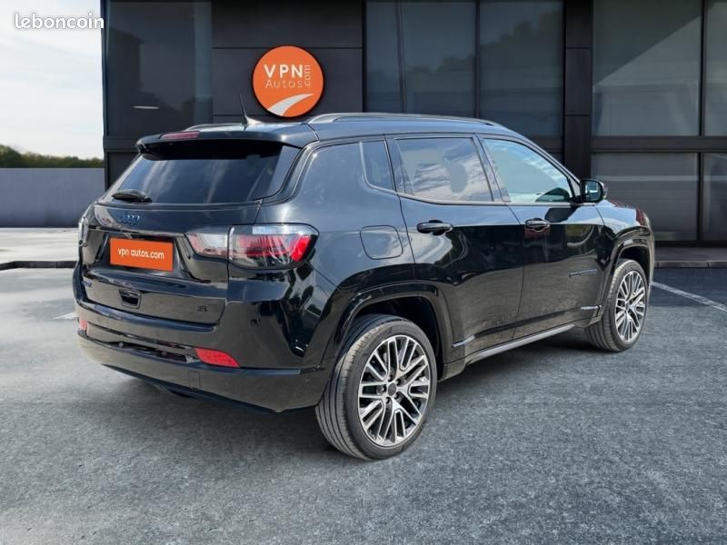 Jeep Compass 1.3 Turbo T4 240ch PHEV 4xe Summit AT6 eAWD (image 5)
