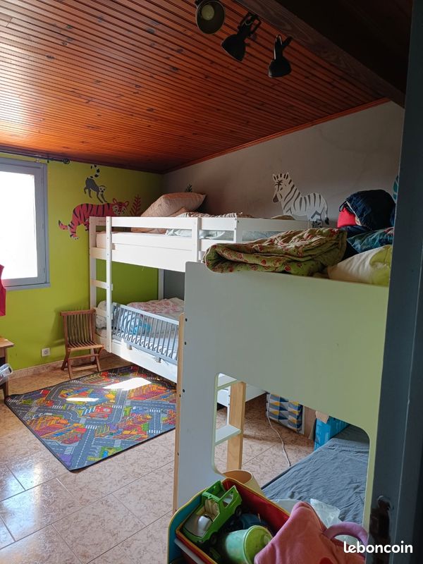 Grande maison de famille au calme (image 8)