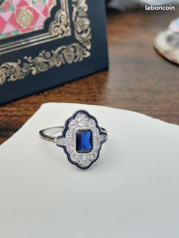 Bague Fantaisie Vintage Taille 57 - Style Rétro Chic, Créateur