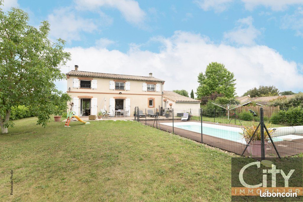 Maison 6 pièces 146 m² · à Gragnague · 146 m² · 450 000 €