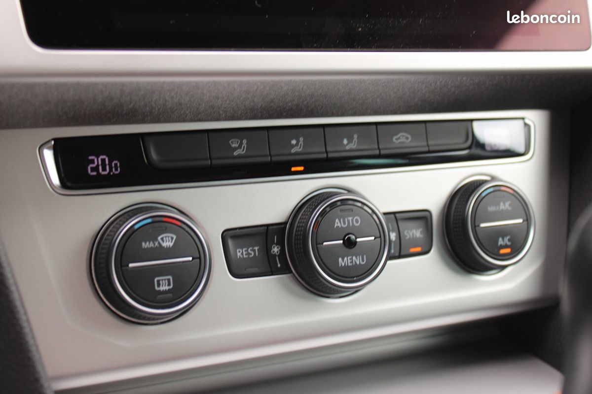 Volkswagen passat 2.0 tdi 150ch bluemotion connect - suivi complet - siège conducteur semi-électrique (image 22)