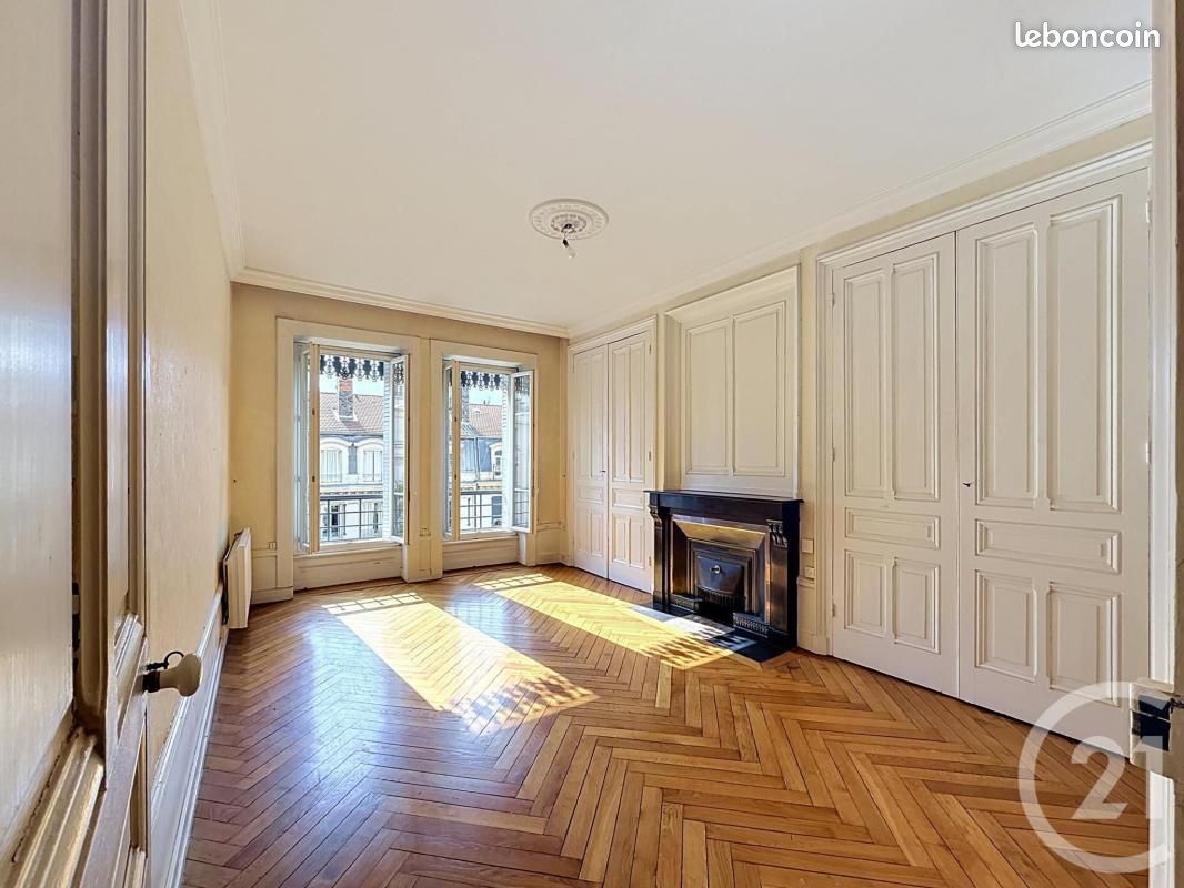 Appartement 2 pièces 72 m² · à Lyon · 72 m² · 315 000 €