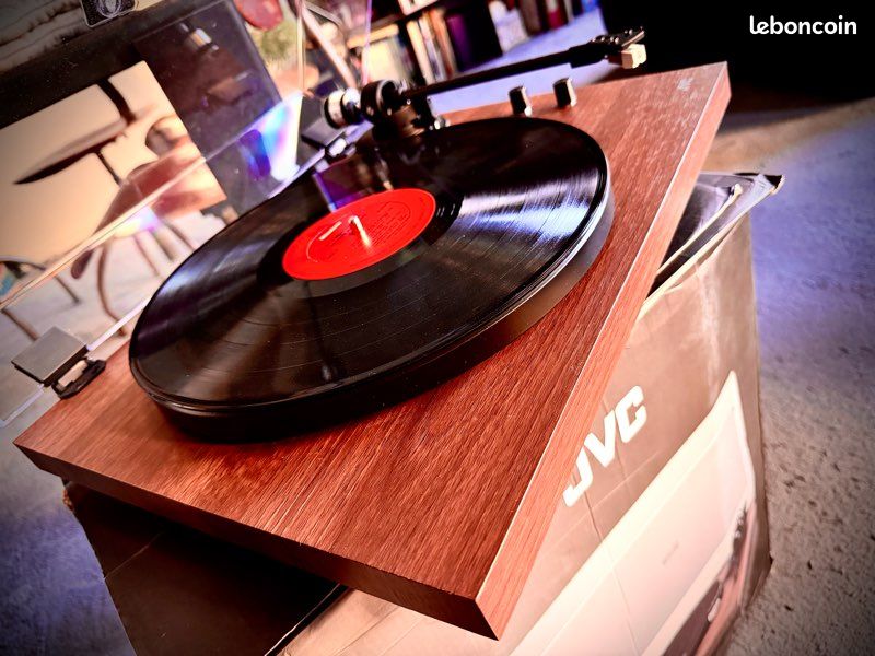 Diamant ou saphir platines vinyles SANSUI
