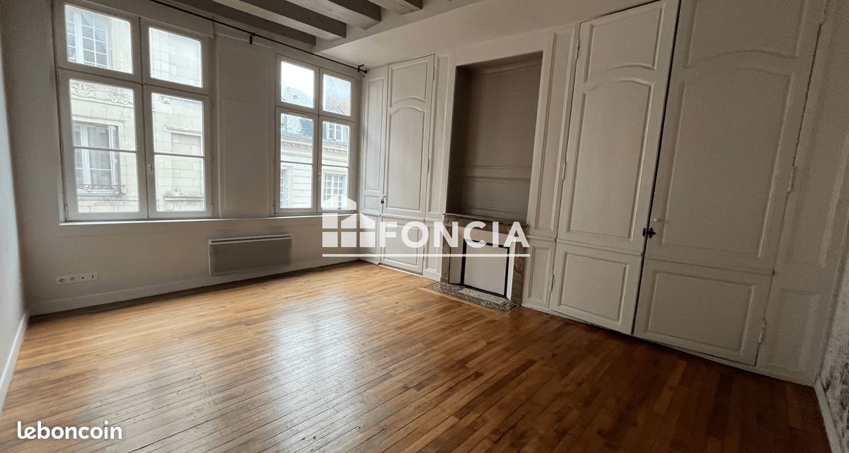 Appartement 4 pièces 97 m² · à Tours · 96,8 m² · 1 050 €/mois